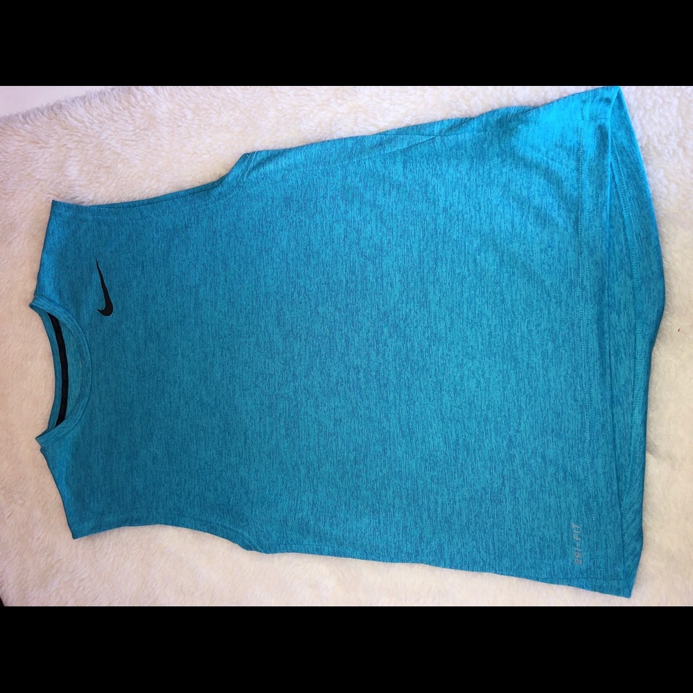 Clearance $7 MENS NIKE TANK TOP